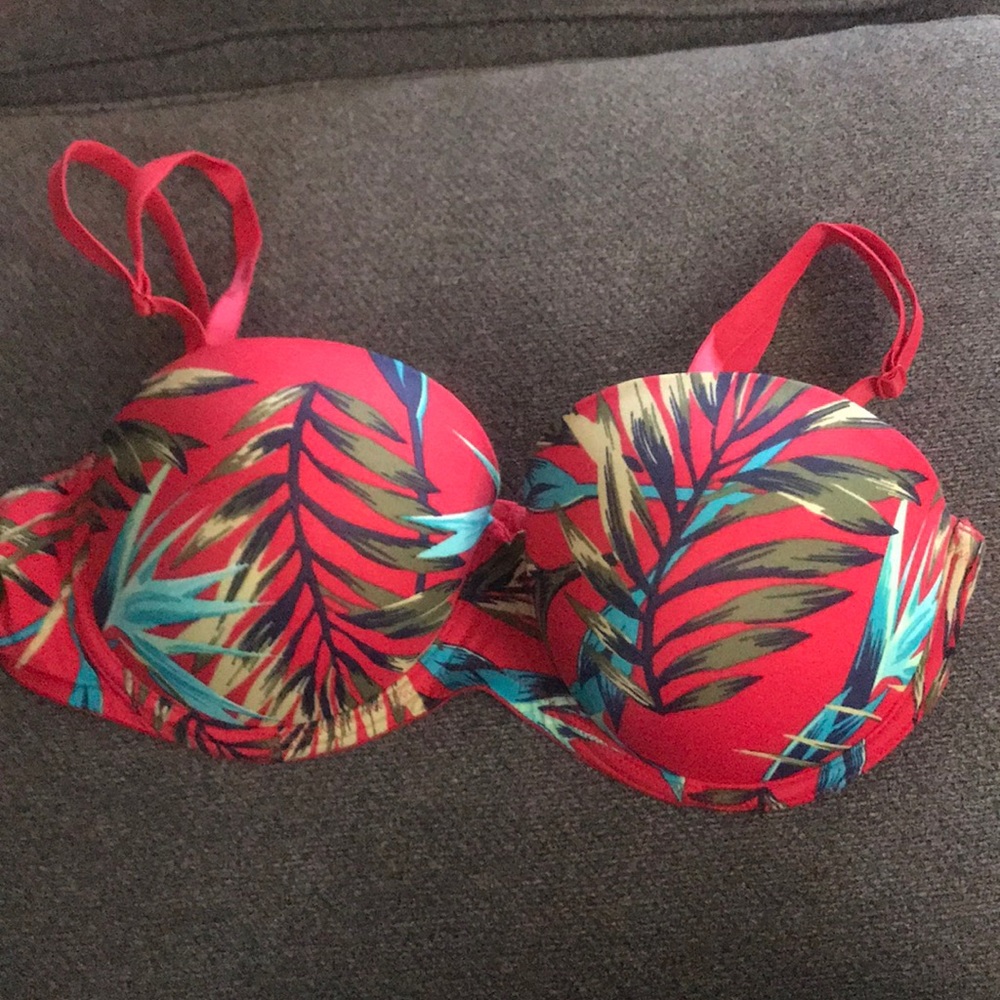 PINK wear everywhere multi-way push-up bra